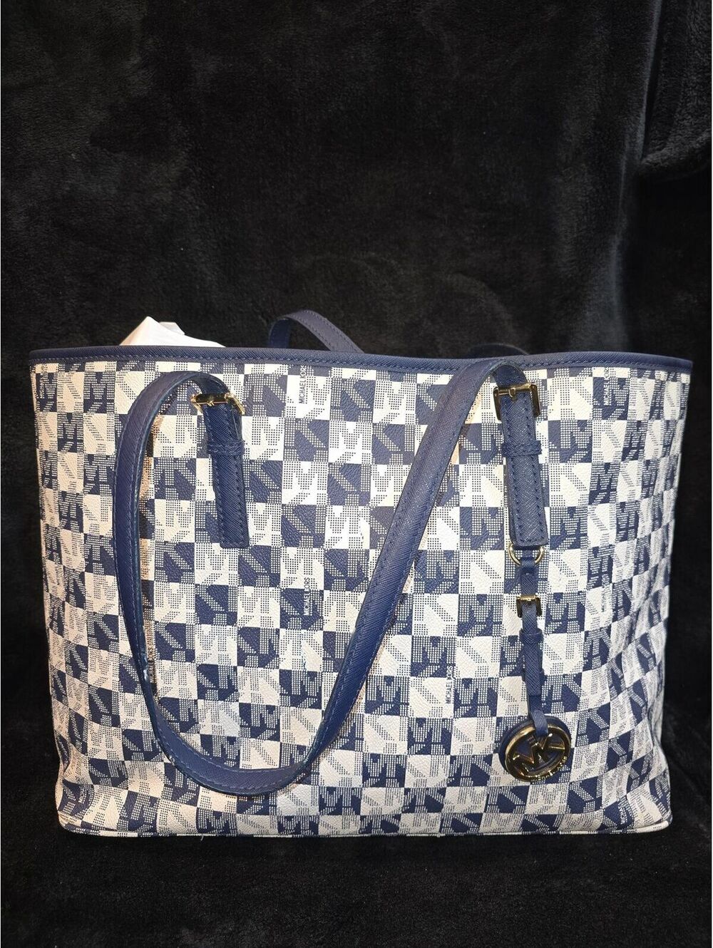 140. Michael Kors Blue and White Tote